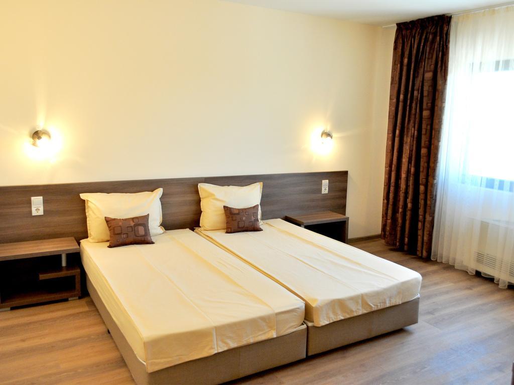 Yustina Villas Guest House 部屋 写真